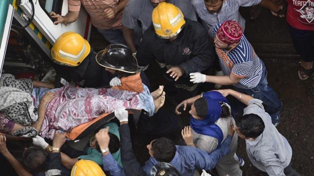 The rescued being taken to hospital. (HT) The rescued being taken to hospital. (HT)