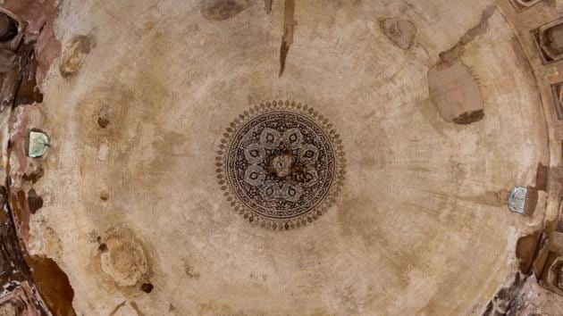 The monument then saw multiple uses - as a police station, a post office and later simply as a guest house. Surrounded by the dense forests of the Lal Kot, the monument’s current name can be traced to tales of a wedding party that took refuge in the monument and mysteriously vanished overnight. It was the eventual action of Lord Curzon that Adham Khan’s tomb was restored to its original location, while Maham Anga’s has been lost to time. (Abhirup Biswas / HT Photo)