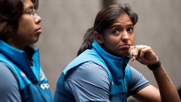 India women's national cricket team star pacer Jhulan Goswami (left) takes questions as all-rounder Harmanpreet Kaur looks on during press conference. (Satish Bate/HT Photo) 