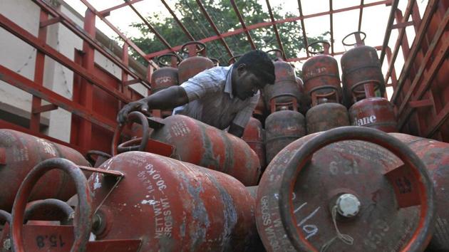 The government subsidised both Kerosene and LPG, but the latter is less polluting and associated with a lower health burden.((Reuters File Photo))