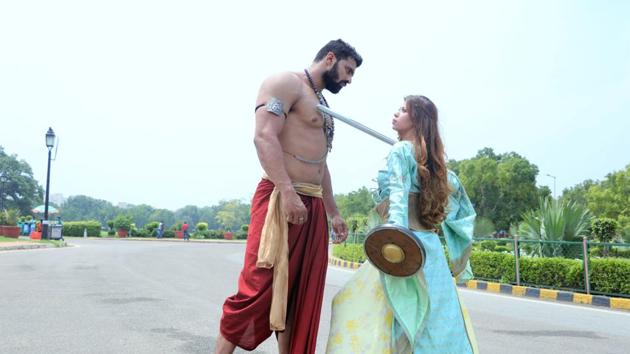The camaraderie between Bhallaladeva and Cersei Lannister didn’t last for long. We have no idea why the power hungry Cersei got angry and took the menacing villain by surprise with Devasena-inspired warrior moves. All this happened on a sunny, steaming afternoon in Delhi. (Photo: shara ashraf/ht; styling: shara ashraf & akshay kaushal)