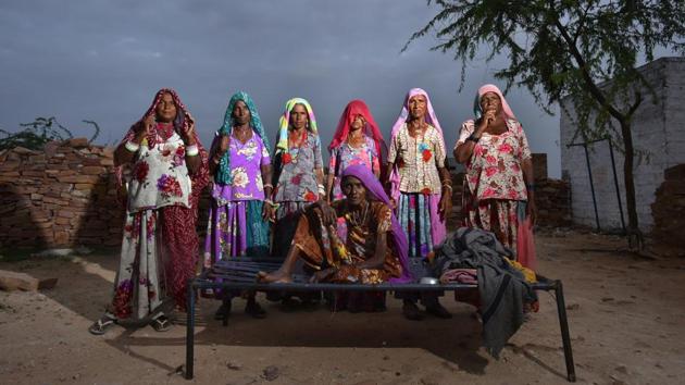 Widows of miners who succumbed to silicosis seen at a mining settlement near Jodhpur, Rajasthan. 5307 workers in Rajasthan were diagnosed with silicosis in the last four years. Rajasthan saw 323 casualties to the disease last year among workers at quarries. (Raj K Raj / HT Photo)