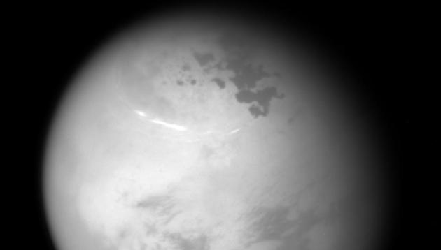 This NASA image released June 15, 2017 was taken with the Cassini spacecraft narrow-angle camera on June 9, 2017, as Cassini obtained the view at a distance of about 315,000 miles (507,000 kilometers) from Saturn's moon Titan. (AFP) This NASA image released June 15, 2017 was taken with the Cassini spacecraft narrow-angle camera on June 9, 2017, as Cassini obtained the view at a distance of about 315,000 miles (507,000 kilometers) from Saturn's moon Titan. (AFP)