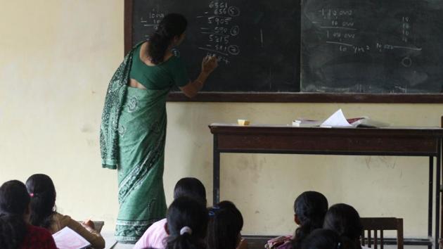 College teachers are currently also required to do research activity to get their promotions, just like university professors. (Hindustan Times/For representation only) College teachers are currently also required to do research activity to get their promotions, just like university professors. (Hindustan Times/For representation only)