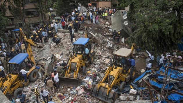 Rescue work in progress after a four-storey building Sai Darshan collapsed in Mumbai on Tuesday, July 25. (Satish Bate/HT Photo) Rescue work in progress after a four-storey building Sai Darshan collapsed in Mumbai on Tuesday, July 25. (Satish Bate/HT Photo)