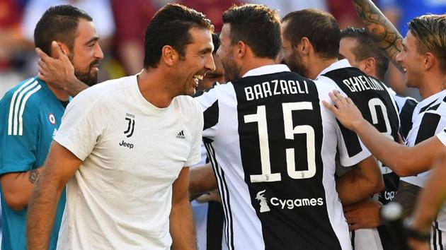 Juventus celebrates after winning the penalty shoot-out against AS Roma during their 2017 International Champions Cup match. (AFP) Juventus celebrates after winning the penalty shoot-out against AS Roma during their 2017 International Champions Cup match. (AFP)