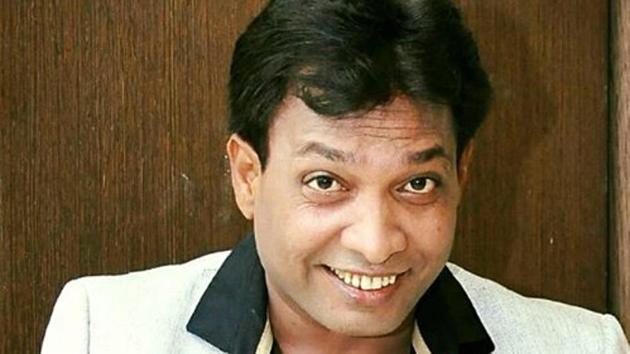 Sunil Pal has accused Anees Bazmi and his friend and associate Mayur Barot for not paying him his dues. Sunil Pal has accused Anees Bazmi and his friend and associate Mayur Barot for not paying him his dues.