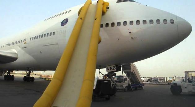 The Panama-based airline said in a brief statement that a crew member on Copa Airlines Flight 208 closed the door and the plane then taxied to the gate, where all the other passengers got off the flight without incident. (Representative Photo) The Panama-based airline said in a brief statement that a crew member on Copa Airlines Flight 208 closed the door and the plane then taxied to the gate, where all the other passengers got off the flight without incident. (Representative Photo)