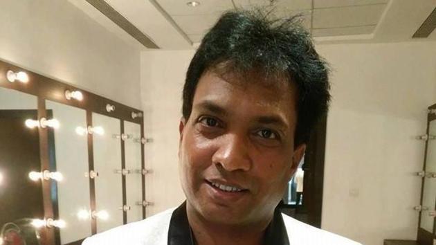 Comedian Sunil Pal has alleged that Anees Bazmee has not paid his dues.