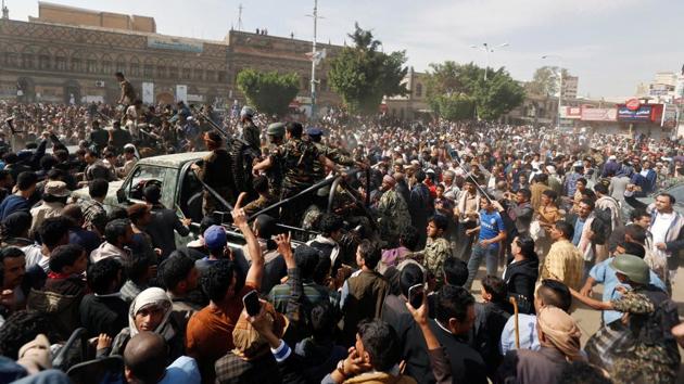 The police swiftly moved al-Maghrabi’s body and moved out of the square before the crowd could get to it --a return to everyday life in the country, already embroiled in an ongoing war between its Saudi-backed government and Houthi rebels. (Khaled Abdullah / REUTERS)