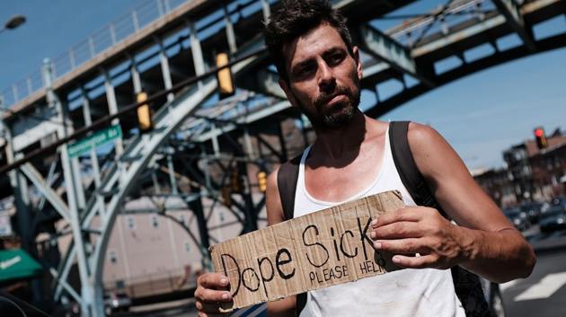 Heroin use has doubled across the US since 2010 according to the Drug Enforcement Administration, part of an epidemic of opioid abuse that began in the 1990s, when doctors began prescribing higher doses of powerful painkillers. A commission instated by President Trump to look into the crisis has reported that opioid overdoses across America claim as many lives as the 9/11 attacks every three weeks. (Spencer Platt / Getty Images / AFP) Heroin use has doubled across the US since 2010 according to the Drug Enforcement Administration, part of an epidemic of opioid abuse that began in the 1990s, when doctors began prescribing higher doses of powerful painkillers. A commission instated by President Trump to look into the crisis has reported that opioid overdoses across America claim as many lives as the 9/11 attacks every three weeks. (Spencer Platt / Getty Images / AFP)