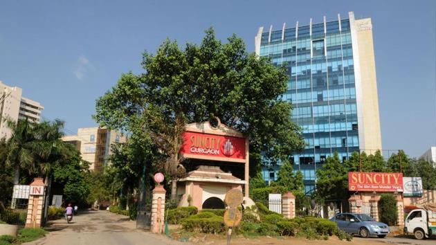 The plant will be installed by the consultant who is working in Bandhwari and it will be operated by the residents’ welfare association (RWA) of Suncity. (Parveen Kumar/HT Photo) The plant will be installed by the consultant who is working in Bandhwari and it will be operated by the residents’ welfare association (RWA) of Suncity. (Parveen Kumar/HT Photo)