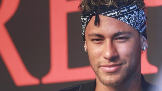 Barcelona football player Neymar has reportedly signed for Paris Saint-Germain.(Reuters)