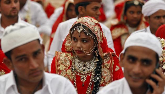 Brides and grooms take part in a mass marriage ceremony on January 22, 2016.(REUTERS File Photo) Brides and grooms take part in a mass marriage ceremony on January 22, 2016.(REUTERS File Photo)