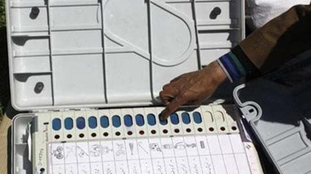 Congress had opposed the use of NOTA option in Gujarat Rajya Sabha polls. (HT File Photo) Congress had opposed the use of NOTA option in Gujarat Rajya Sabha polls. (HT File Photo)