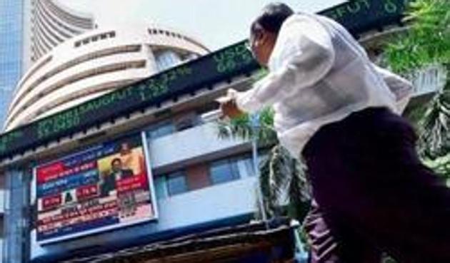 Indian markets were sluggish on Thursday. The Reserve Bank’s decision to lower the benchmark rate by 25 bps to 6 % yesterday was already priced in, which is why there is nothing to cheer, dealers said.(PTI)