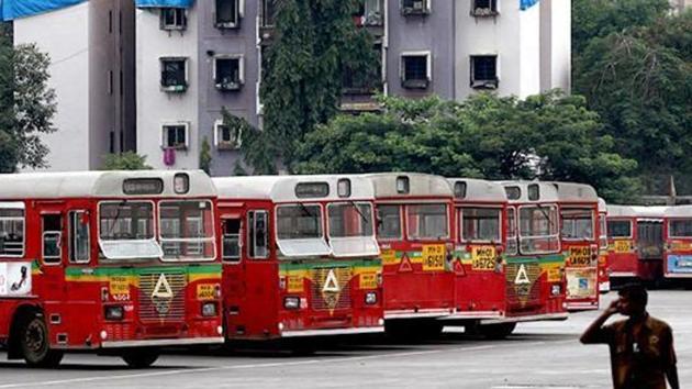 Sources termed the announcement a tactic to build pressure on BEST and BMC administration for speedy decision on their demands. (HT Photo) Sources termed the announcement a tactic to build pressure on BEST and BMC administration for speedy decision on their demands. (HT Photo)