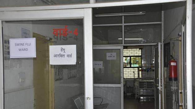 The health departments of Gautam Budh Nagar and Ghaziabad have made elaborate arrangements to tackle the disease (Sakib Ali/HT Photo) The health departments of Gautam Budh Nagar and Ghaziabad have made elaborate arrangements to tackle the disease (Sakib Ali/HT Photo)