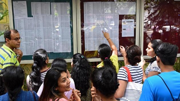 Students allotted seats can finalise their admissions by August 9; they get a day extra on account of Raksha Bandhan on Monday.(File photo)