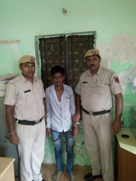 The accused Mahesh alias Sugrat Yadav affer being arrested. (HT PHOTO) The accused Mahesh alias Sugrat Yadav affer being arrested. (HT PHOTO)
