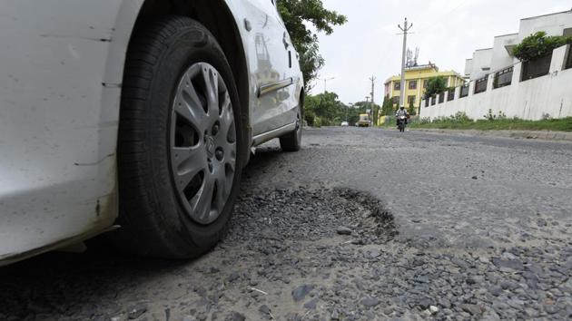 Civic agencies — Municipal Corporation of Gurugram (MCG), Haryana Urban Development Authority (Huda) and the Public Works Department (PWD) — and private developers continue to pass the buck onto each other. (Sanjeev Verma/HT PHOTO) Civic agencies — Municipal Corporation of Gurugram (MCG), Haryana Urban Development Authority (Huda) and the Public Works Department (PWD) — and private developers continue to pass the buck onto each other. (Sanjeev Verma/HT PHOTO)