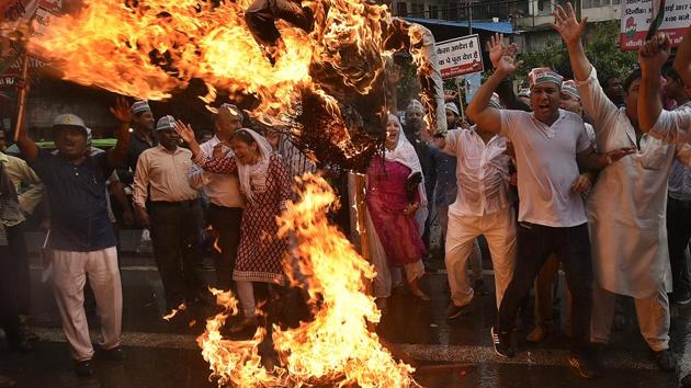 Delhi Congress Trade Union and Congress Workers Protest Against GST Bill At Town Hall in Chandni Chowk in New Delhi, India. (Raj K Raj/HT PHOTO) Delhi Congress Trade Union and Congress Workers Protest Against GST Bill At Town Hall in Chandni Chowk in New Delhi, India. (Raj K Raj/HT PHOTO)