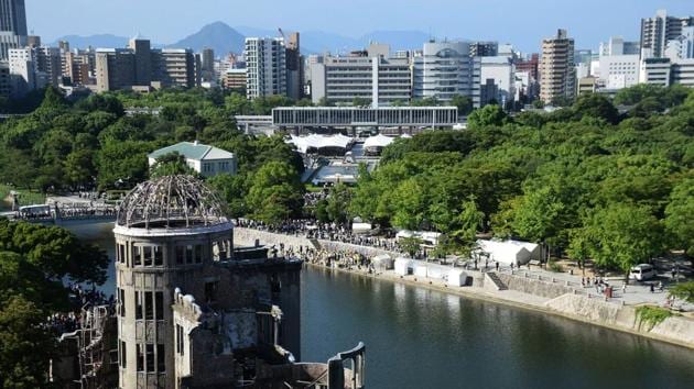 People attend the 72nd anniversary memorial service at the Hiroshima Atomic Bomb dome and Peace Memorial Park for the atomic bomb victims in Hiroshima on Sunday, August 6, 2017. (AFP) People attend the 72nd anniversary memorial service at the Hiroshima Atomic Bomb dome and Peace Memorial Park for the atomic bomb victims in Hiroshima on Sunday, August 6, 2017. (AFP)