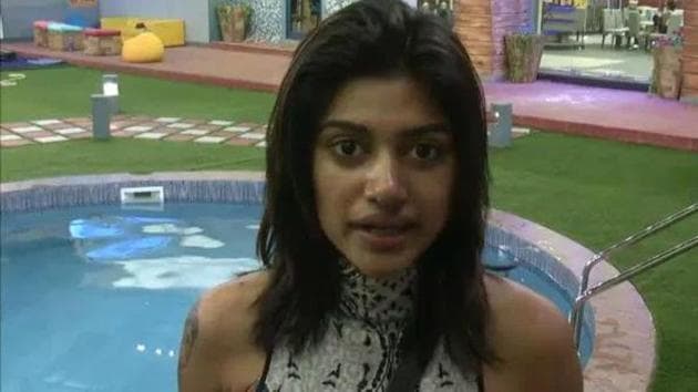 Oviya has quit the ongoing show, Bigg Boss Tamil.