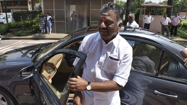 File photo of former Tamil Nadu CM O Panneerselvam.(HT Photo)