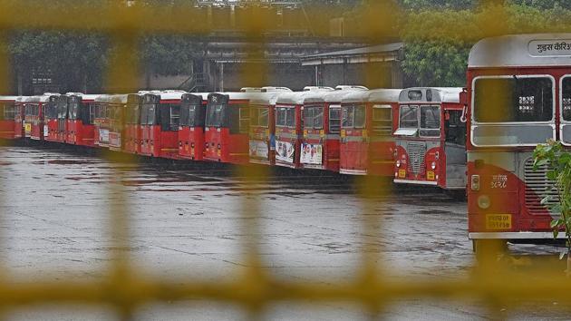 The strike was called off after 16 hours. (Satyabrata Tripathy/HT Photo)