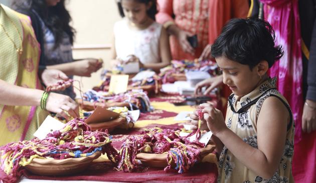 For kids, celebrating Raksha Bandhan is also like a day out. (Rahul Raut/HT PHOTO)