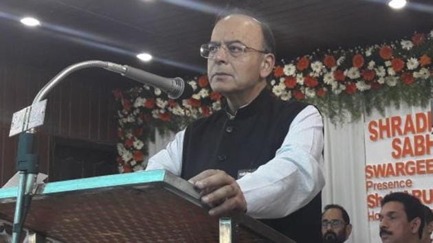Union Finance Minister Arun Jaitley visited the house of slain RSS leader E Rajesh in Thiruvananthapuram on August 6, 2017. (HT Photo) Union Finance Minister Arun Jaitley visited the house of slain RSS leader E Rajesh in Thiruvananthapuram on August 6, 2017. (HT Photo)