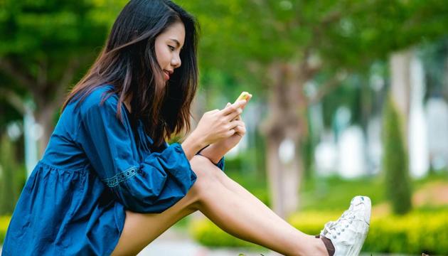 There are several relaxation and meditation apps that can help you feel more centered and in control of life. (Shutterstock) There are several relaxation and meditation apps that can help you feel more centered and in control of life. (Shutterstock)