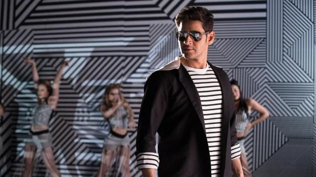 Spyder teaser: Mahesh Babu plays an intelligence officer faced with a psychotic villain in SJ Suryah. Spyder teaser: Mahesh Babu plays an intelligence officer faced with a psychotic villain in SJ Suryah.