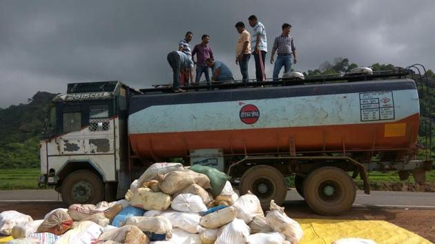 Odisha oilice recovered cannabis from an oil tanker in Malkangiri district. (HT Photo) Odisha oilice recovered cannabis from an oil tanker in Malkangiri district. (HT Photo)