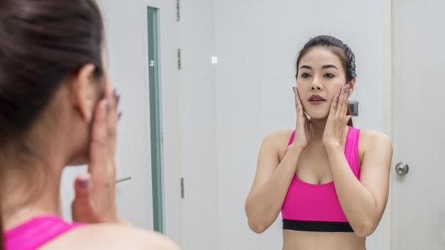 If your skin feels tight, it is likely to be dry, while oily skin will feel greasy and shiny all over. (Shutterstock) If your skin feels tight, it is likely to be dry, while oily skin will feel greasy and shiny all over. (Shutterstock)