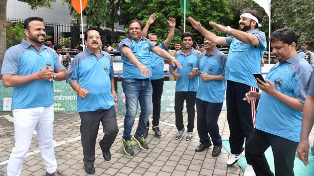 WINNERS ALL THE WAY: The Cool Blue team celebrates. (Anshuman Poyrekar/HT Photo) 