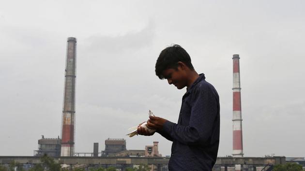 According to Tim Buckley, the Asia energy finance director for the Cleveland-based Institute for Energy Economics and Financial Analysis, the country’s future coal demand could be near flat in the future, greatly aided by reductions in grid transmission losses. (Adnan Abidi/REUTERS) According to Tim Buckley, the Asia energy finance director for the Cleveland-based Institute for Energy Economics and Financial Analysis, the country’s future coal demand could be near flat in the future, greatly aided by reductions in grid transmission losses. (Adnan Abidi/REUTERS)