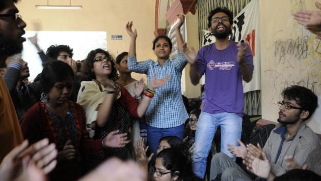 Jadavpur University has witnessed many such protests in the past. (Subhendu Ghosh/HT Photo) Jadavpur University has witnessed many such protests in the past. (Subhendu Ghosh/HT Photo)