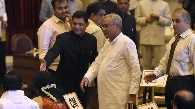 Bihar chief minister Nitish Kumar during the swearing-in ceremony of vice president M Venkaiah Naidu at Durbar Hall in Rashtrapati Bhawan in New Delhi on Friday.(Sonu Mehta/HT Photo)