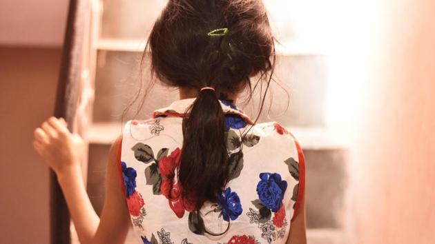 Another woman, Rajni, of Muniyan, fainted at her home, only to wake up with chopped braids.(Representative image/HT File)