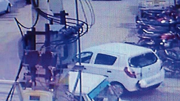 CCTV footage shows the car used in the crime. CCTV footage shows the car used in the crime.