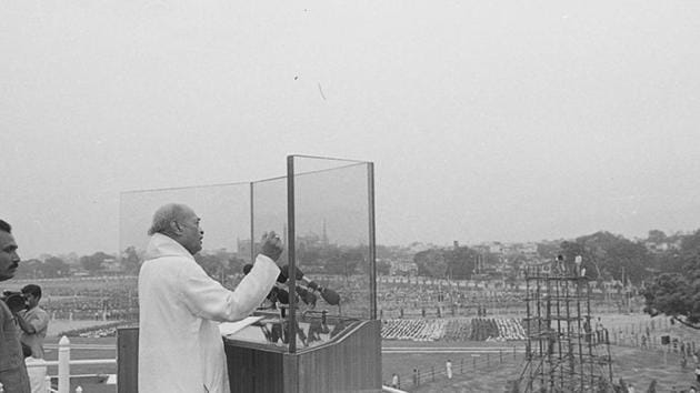 PV Narasimha Rao is best known for the initiation of liberalization. In 1991, with the country on the brink of bankruptcy Rao appointed Manmohan Singh as finance minister and together they carried out several structural reforms that saved the country from an economic shutdown.  (SN Sinha./HT Photo) 