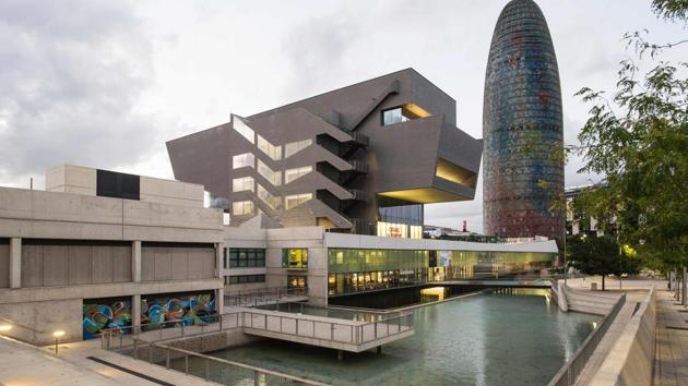 The Agbar tower in Barcelona, candidate to host the European Medicines Agency headquarters. Barcelona is one of the 19 cities candidates to be the new home of the currently London-based European Medicines Agency (EMA) that will be forced to leave the British capital due to the Brexit. / (AFP Photo) The Agbar tower in Barcelona, candidate to host the European Medicines Agency headquarters. Barcelona is one of the 19 cities candidates to be the new home of the currently London-based European Medicines Agency (EMA) that will be forced to leave the British capital due to the Brexit. / (AFP Photo)