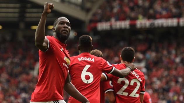Manchester United striker Romelu Lukaku celebrates scoring his team's second goal. Get full football score from Manchester United vs West Ham United, Premier League 2017-18 here. (AFP) Manchester United striker Romelu Lukaku celebrates scoring his team's second goal. Get full football score from Manchester United vs West Ham United, Premier League 2017-18 here. (AFP)