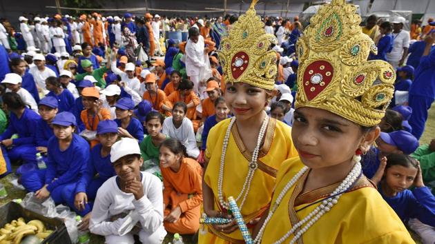 School children dressed as Lord Krishna take part in the full dress rehearsal ahead at the Red Fort. (Raj K Raj/HT PHOTO)