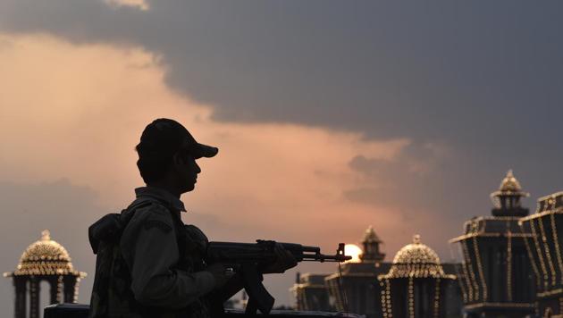 ecurity personnel stand guard around the illuminated Raisina Hill in New Delhi on Monday. (Ravi Choudhary/HT PHOTO) ecurity personnel stand guard around the illuminated Raisina Hill in New Delhi on Monday. (Ravi Choudhary/HT PHOTO)