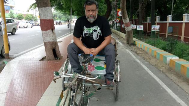 Producer-director Anubhav Sinha is in Lucknow for the recce of his next movie for which he has signed Rishi Kapoor, Tapsee Pannu and Prateik Babbar in lead roles. (HT Photo) Producer-director Anubhav Sinha is in Lucknow for the recce of his next movie for which he has signed Rishi Kapoor, Tapsee Pannu and Prateik Babbar in lead roles. (HT Photo)