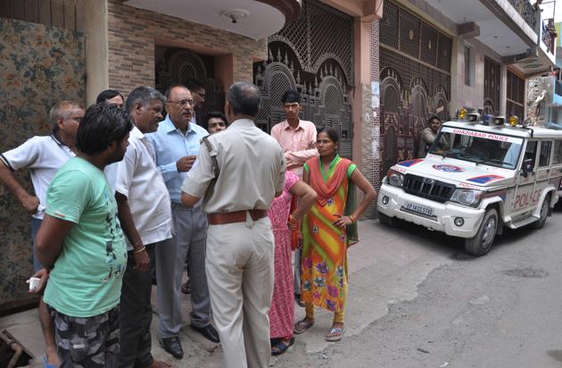 A 22-year old woman was found with her throat slit at home. (Sakib Ali/HT Photo) A 22-year old woman was found with her throat slit at home. (Sakib Ali/HT Photo)