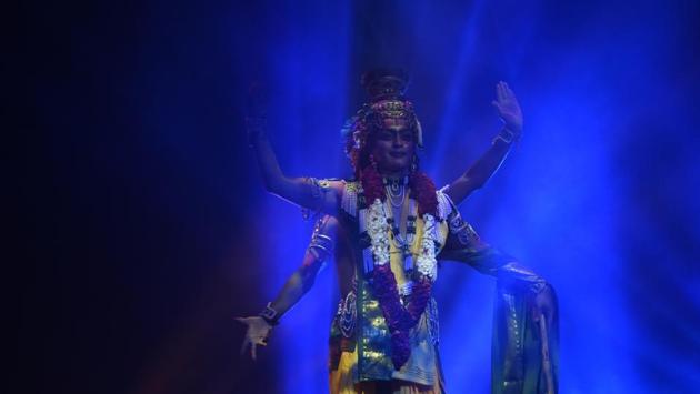 After sunset, hymns are sung praising Krishna and devotes break their fast after midnight.On the next day, which is referred to as ‘Nanda Utsav’, the devotees put together 56 food items, referred to as ‘Chappan Bhog.’ (Sonu Mehta/HT PHOTO)